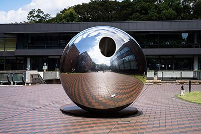 井上 武吉《my sky hole 85 - 2 光と影》 | アートプラットフォーム