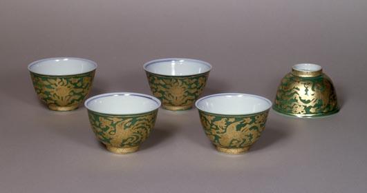 北大路魯山人《萌葱金襴手鳳凰文煎茶碗》 | アートプラットフォーム